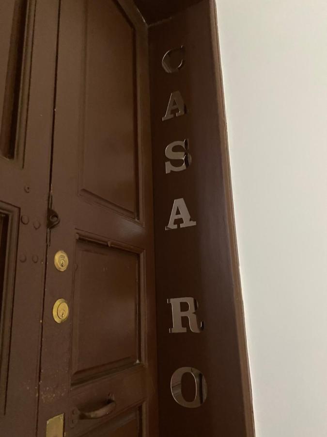 Апартаменти Casaro Stazione Барі Екстер'єр фото